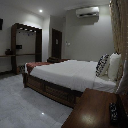 Happy​​ Family Guesthouse Kampot Luaran gambar