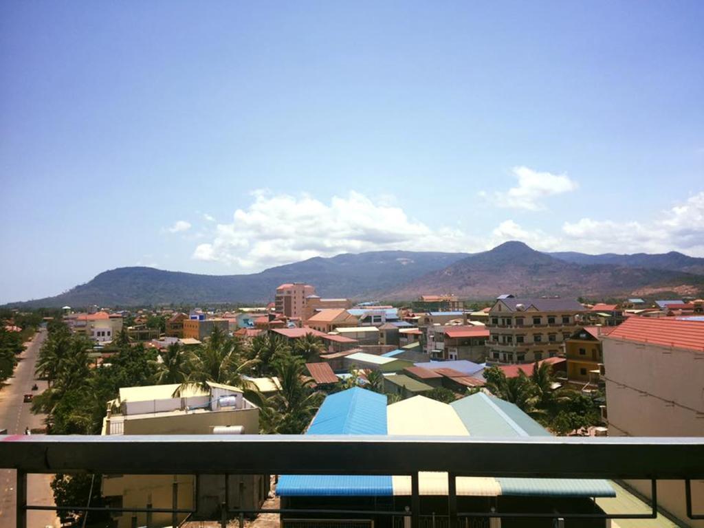 Happy​​ Family Guesthouse Kampot Luaran gambar